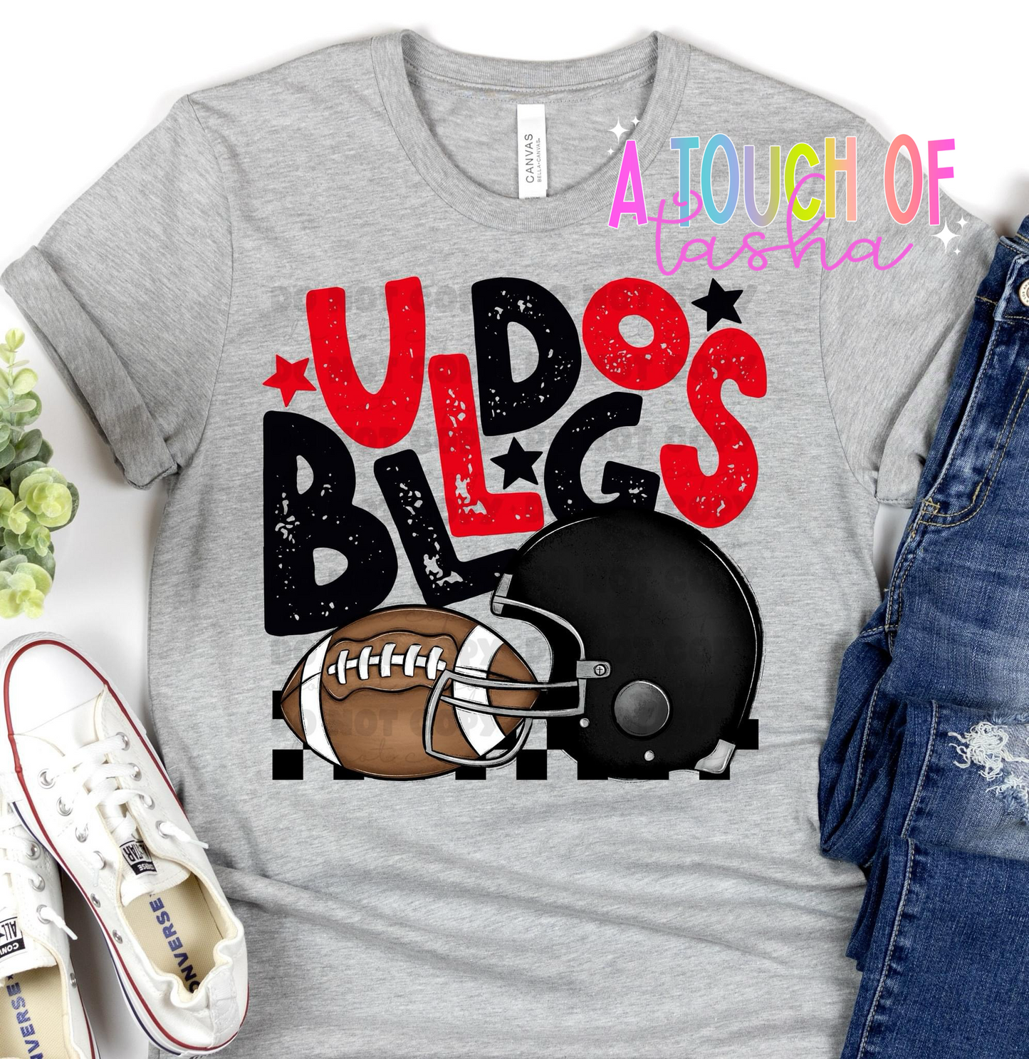 Bulldogs Football w/Helmet Tshirt